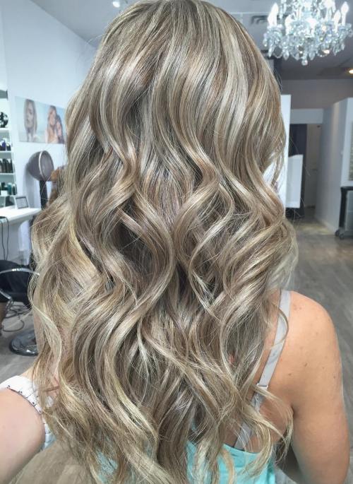 40 Ash Blonde Hair Looks You’ll Swoon Over  