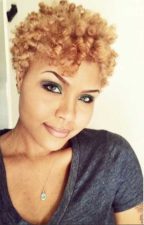 Neu Trendy kurze natürliche Afro-Curls 