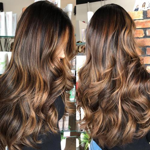 60 Frisuren mit dunkelbraunem Haar mit Highlights  