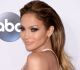 Jennifer Lopez: 3 rote Teppich Frisuren, um es jetzt zu versuchen!  