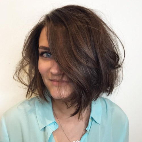 50 Layered Bob Styles: Moderne Frisuren mit Layern für jeden Anlass  