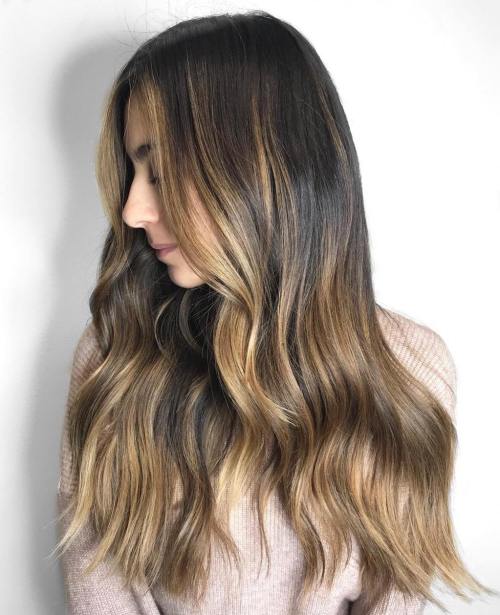 20 Honig Balayage Bilder, die wirklich inspirieren, Höhepunkte zu versuchen  