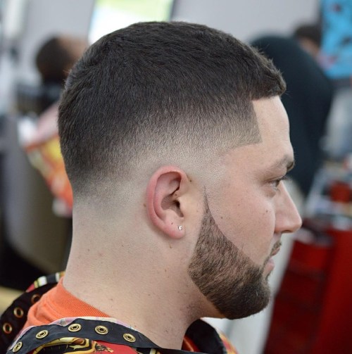 45 klassische Taper Fade Cuts für Männer  