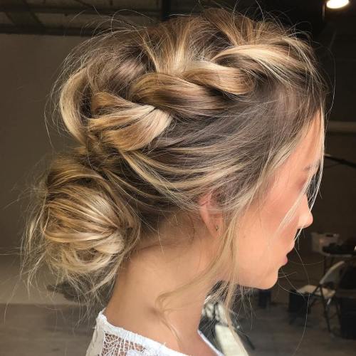 40 Lovely Low Bun Frisuren für Ihre Inspiration  