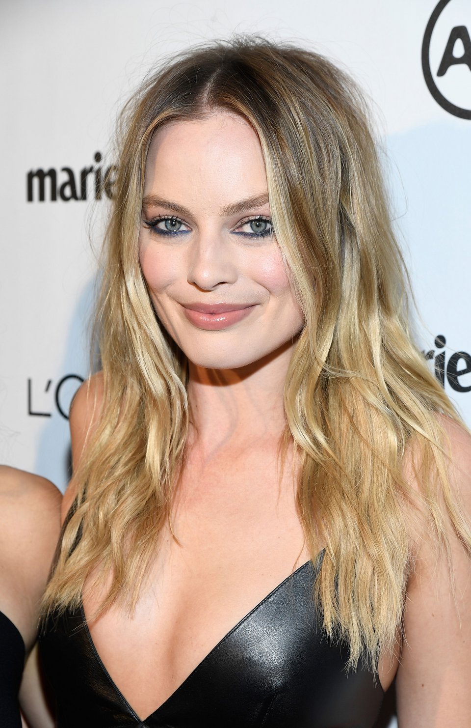 Margot Robbie Frisuren - 35 Margot Robbie Hair Looks zu verehren  