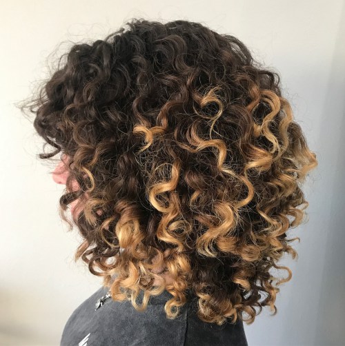 55 Styles und Schnitte für natürlich lockiges Haar  