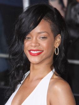 Rihanna Beste Frisuren  