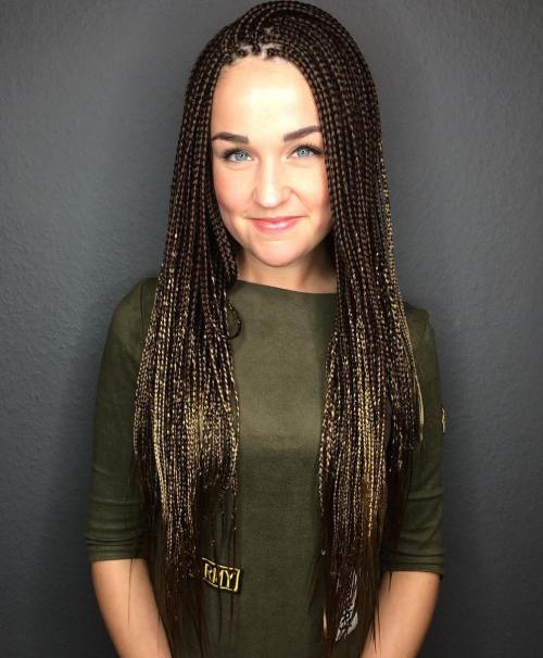 40 Ideen von Micro Braids und unsichtbare Braids Frisuren  